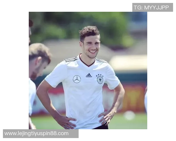 里肯回应格雷茨卡转会传闻称外界纯属无稽之谈并赞多特阵容稳定 里肯回应格雷茨卡转会传闻称外界纯属无稽之谈并赞多特阵容稳定