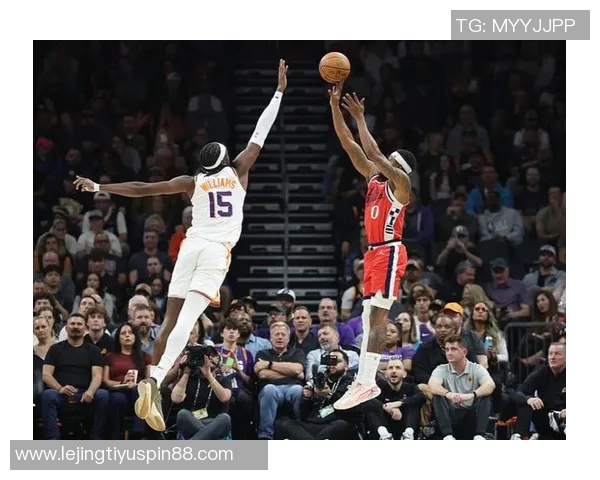 小卡破克六纪录称赞克劳福德是快船传奇期待共同训练的机会 小卡破克六纪录称赞克劳福德是快船传奇期待共同训练的机会