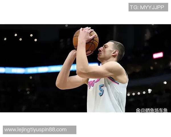 约维奇半场表现亮眼6投3中罚球全中贡献10分外加3篮板2助攻1盖帽 约维奇半场表现亮眼6投3中罚球全中贡献10分外加3篮板2助攻1盖帽